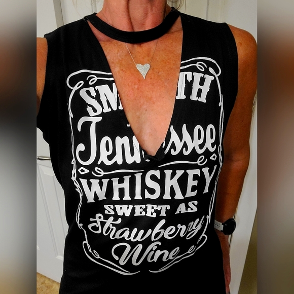 🤠Tennessee Whiskey Sleeveless T-Shirt - Picture 1 of 2
